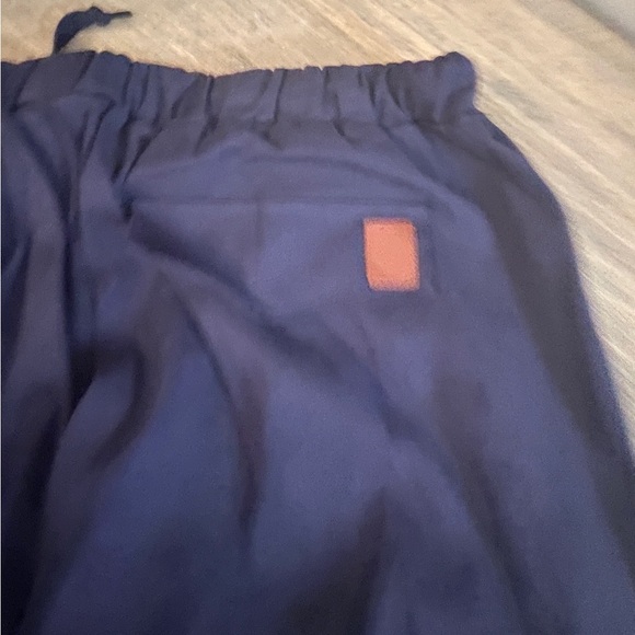 Men’s Cargo Navy Pants, Drawstring, Elastic Bottom, Size Large - Picture 9 of 11